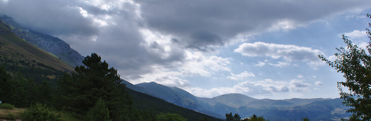 Fototapeta premium Panoramica monti della laga
