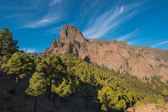 Fototapeta Cumbrecita mountains in Caldera de taburiente national park, La Palma, Canary islands, Spain.