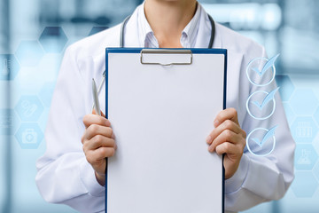 Doctor shows check list .