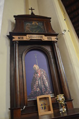 Na szlaku pomorskim -Gdańsk-Kościół Jakuba -ołtarz  świętego Jana Pawła II