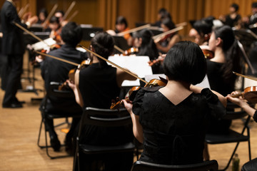 オーケストラ © One