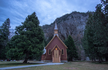 Chapel In The Valley