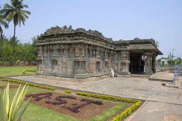 Fototapeta na wymiar Manikesvara Temple, Lakkundi, Karnataka