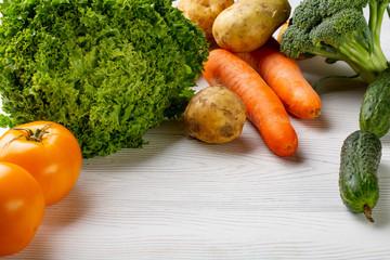 Composition with assorted raw organic vegetables