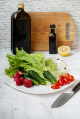 Coocking fresh vegetable salad