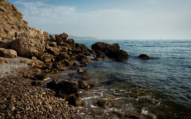 Fototapeta na wymiar rocky sea shore