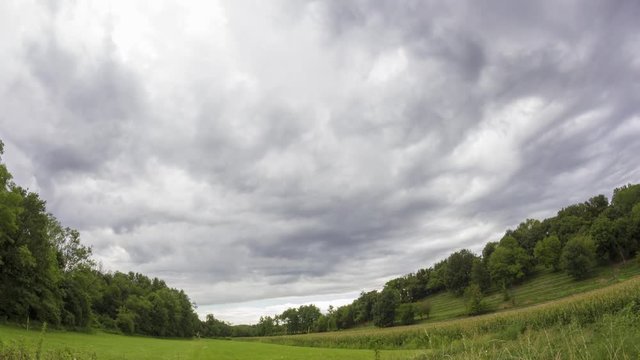 Timelapse of an overcast sky