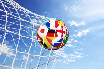 Ball im Netz