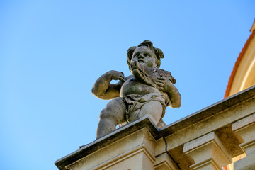Fototapeta na wymiar Figur am Schloss Moritzburg bei Dresden