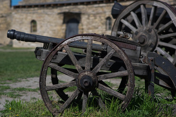 Fototapeta na wymiar old cannon