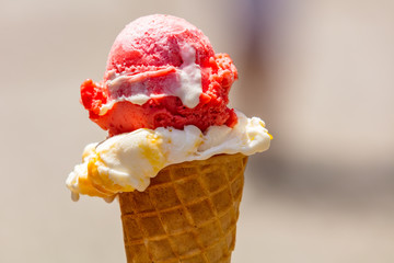Eis