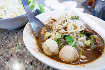 boat noodle thai food