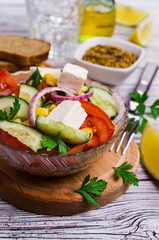 Salad of raw vegetables in oil