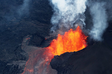 Aerial view of the volcanic eruption of volcano Kilauea, Fissure 8, May 2018 - 209548015