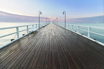 Deurstickers Pier Houten pier aan zee, ochtend uitzicht, Gdynia Orlowo polen