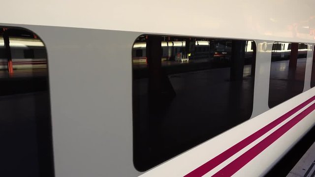 Shooting of the railway carriage of the train at the station Chamartin. Madrid.	Shooting in the movement.