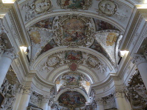 chiesa affreschi