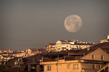 Morning Moon / Sabah Ay