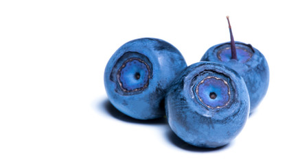 blueberries isolated on white background with clipping path
