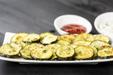 zucchini chips and sauces