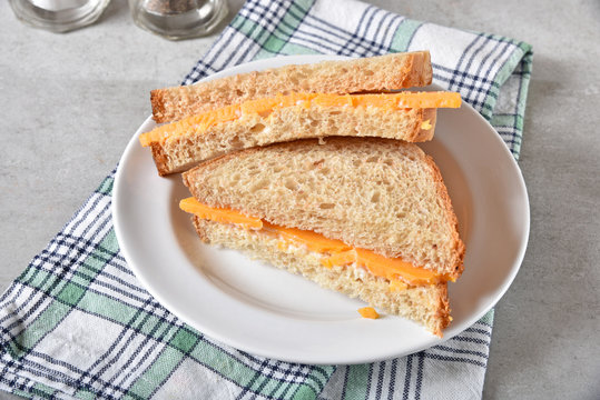 Cheddar cheese sandwich