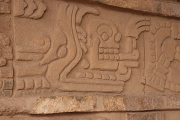 Grabados prehispánicos en Tula, Hidalgo