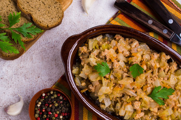Stewed cabbage with minced meat