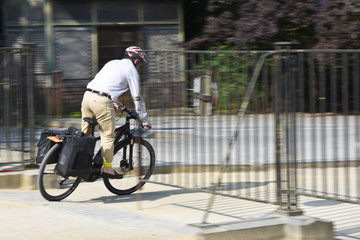 velo santé sécurité roues route ville casque