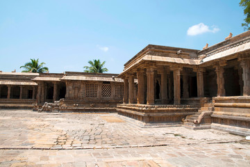 Obraz premium Chandikesvara Temple on the left and Airavatesvara Temple on the right, Darasuram, Tamil Nadu. View from North West.