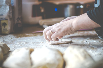 Baking Icelandic kleinur