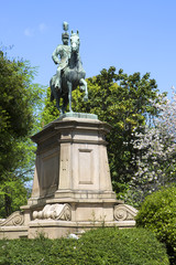 Obraz premium Tokyo, Japan, Monument to Prince Komatsu-no mia Akihito in Ueno Park. Commander-in-chief of the Japanese army in the Japan-China war (1894-1895), General of the Imperial army Prince Komatsu-no mia Aki