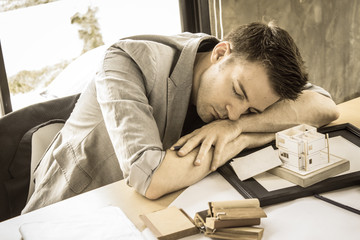 Energy supplements for drowziness and tired and drowsy feeling.   Natural tablets to feel awake and lively.