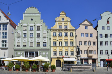 Häuser und Merkurbrunnen am Moritzplatz, Augsburg