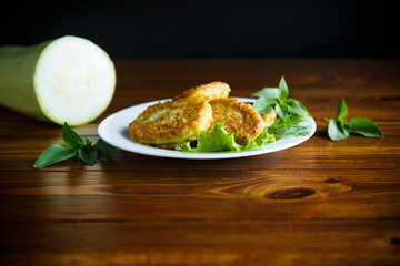 fried zucchini fritters