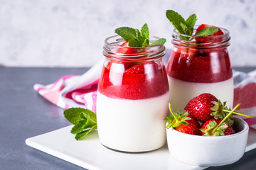 Panna cotta with strawberry.