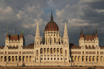 Fototapeta premium Facade of the Hungarian Parliament Building