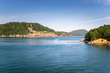Fototapeta premium Islands in the Strait of Georgia on a Clear Summer Day. British Columbia, Canada.