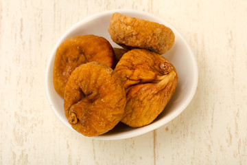 Dry figs