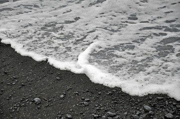 Lanzarote, schwarzer Vulkanstrand