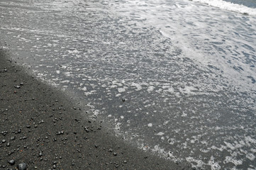 Lanzarote, schwarzer Vulkanstrand