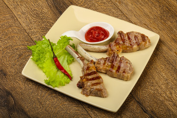 Grilled lamb