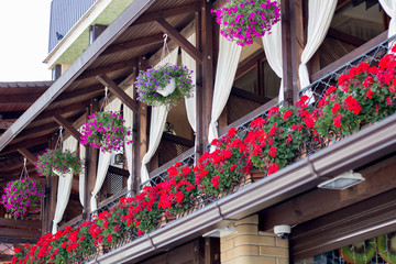 Fototapeta na wymiar Beautiful balcony in flowers