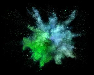 Explosion von farbigem Pulver isoliert auf weißem Hintergrund © Jag_cz