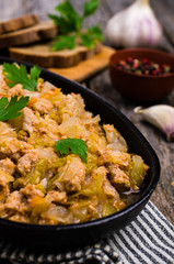 Stewed cabbage with minced meat