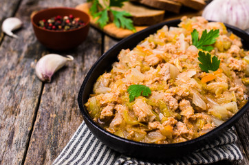 Stewed cabbage with minced meat