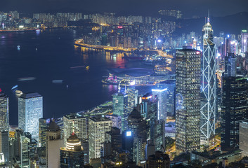 Fototapeta premium Victoria harbor of Hong Kong city at night