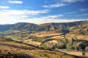Fototapeta na wymiar Mountain landscapes of New Zealand