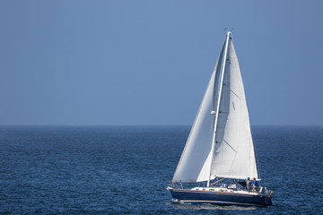 Fototapeta premium Sailing in Monterey Bay