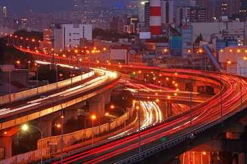 Fototapeta na wymiar City interchange at night in taipei 