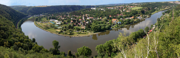 Fototapeta na wymiar Panoramatic view from hill Rivnac to Vltava meander